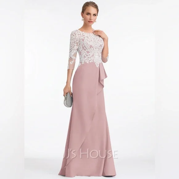 pleated dress Petal and Pup Women's Achanti Pleated Maxi Dress
